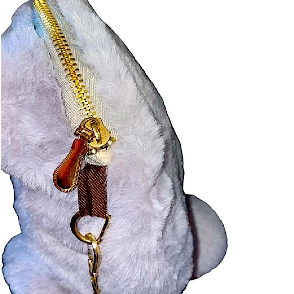 🌟Cute Cat “Fur” Shoulder Bag NWOT☀️Host Pick ☀️ - Picture 4 of 15